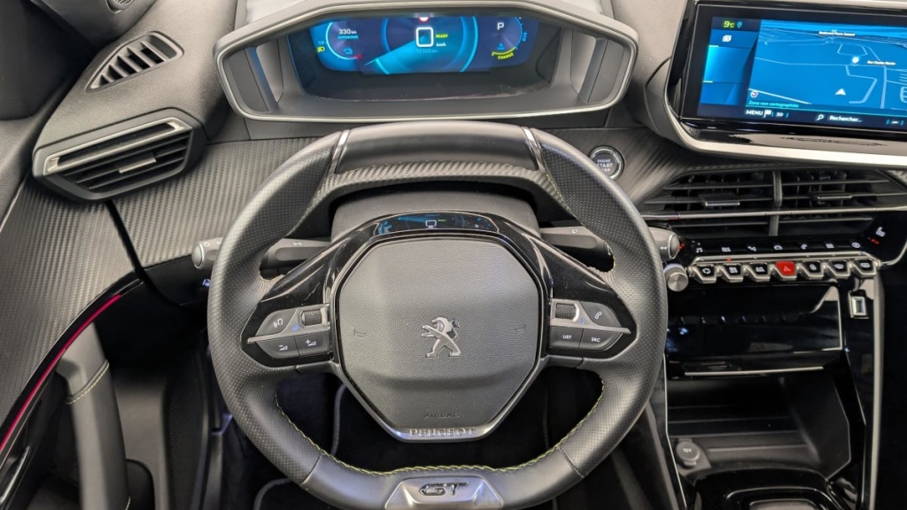 PEUGEOT 2008 136 ch GT - ref: 1-357811 - Photo 13