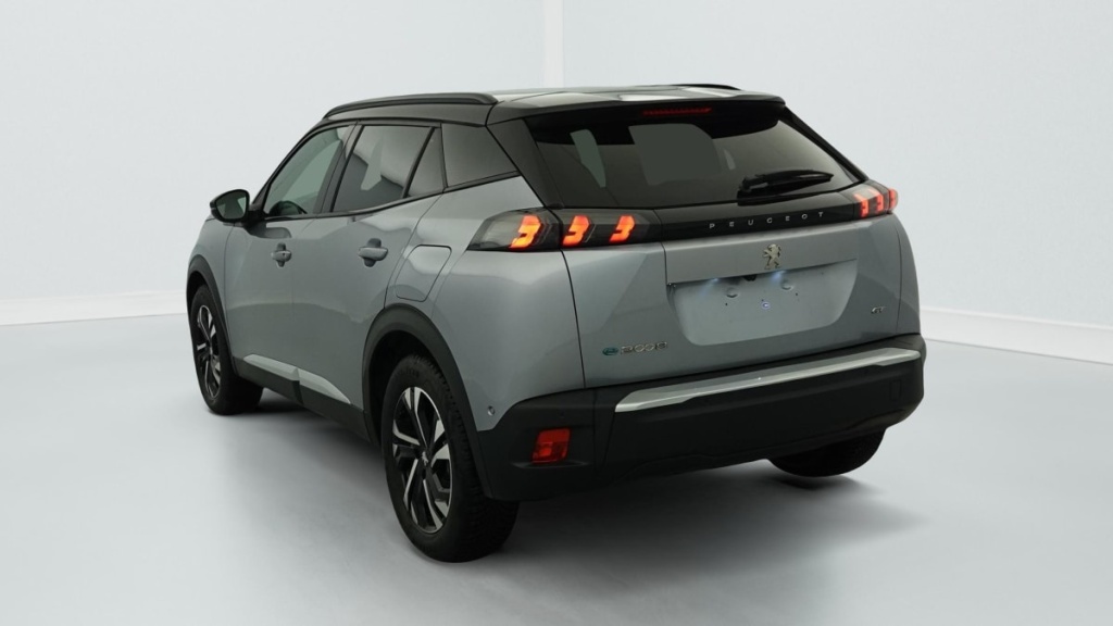 PEUGEOT 2008 136 ch GT - ref: 1-357811 - Photo 5