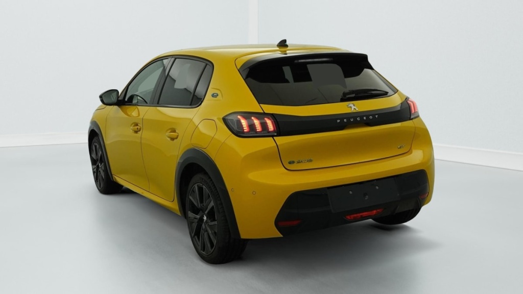 PEUGEOT 208 50 KWH 136CH GT - ref: 1-357831 - Photo 5