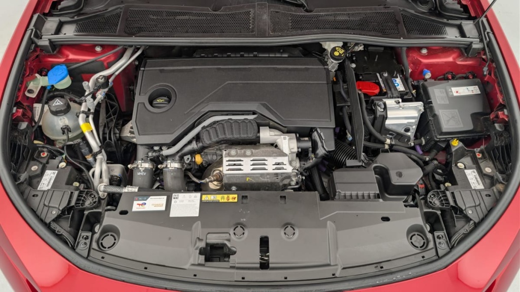 PEUGEOT 408 Hybrid 145 e-DCS6 GT - ref: 1-357882 - Photo 20