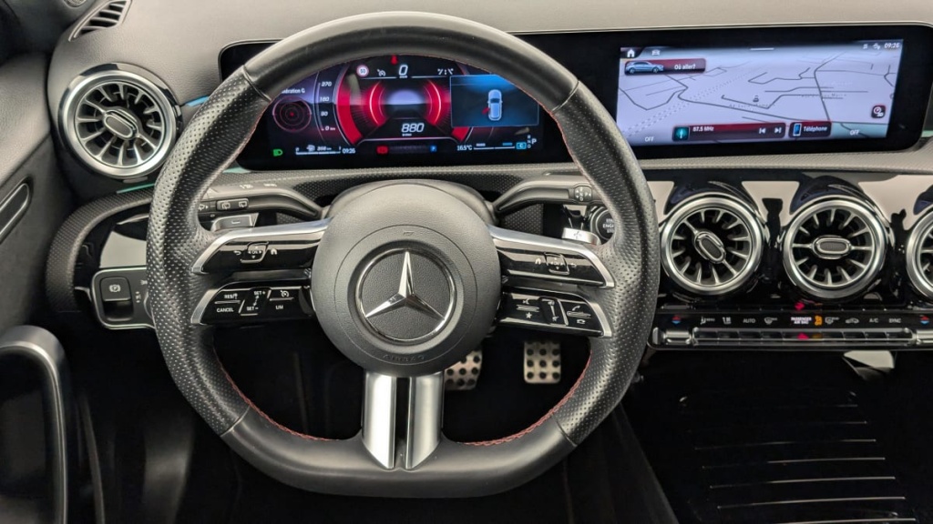 MERCEDES Classe A 200 7G-DCT AMG LINE - ref: 1-357921 - Photo 14