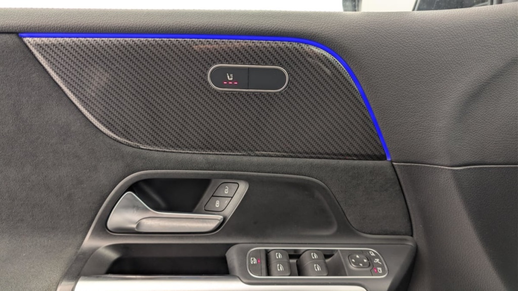 MERCEDES Classe B 200 d 8G-DCT AMG Line - ref: 1-357925 - Photo 19