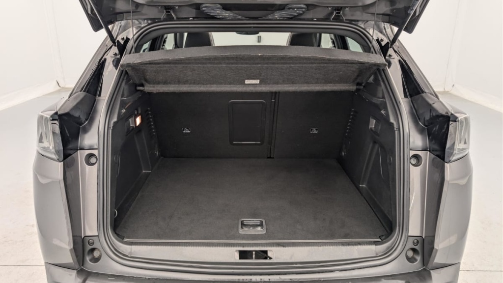 PEUGEOT 3008 Hybrid4 300 e-EAT8 GT - ref: 1-358342 - Photo 11