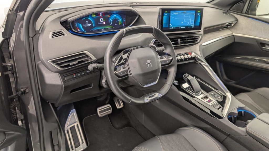 PEUGEOT 3008 Hybrid4 300 e-EAT8 GT - ref: 1-358356 - Photo 15