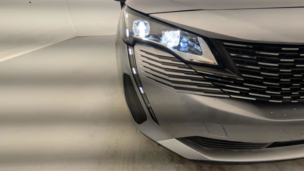 PEUGEOT 3008 Hybrid 225 e-EAT8 GT - ref: 1-358377 - Photo 18