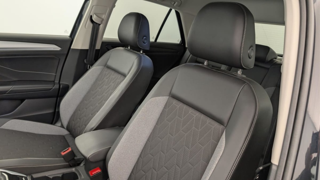 VOLKSWAGEN T-Roc 2.0 TDI 150 Start Stop DSG7 Life Plus - ref: 1-358700 - Photo 16