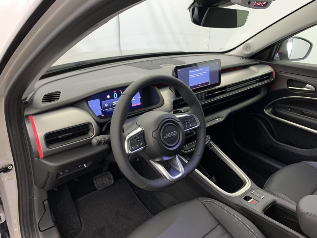 JEEP Avenger 1.2 Turbo T3 110 ch e-Hybrid BVR6 Summit - ref: 1-358785 - Photo 15