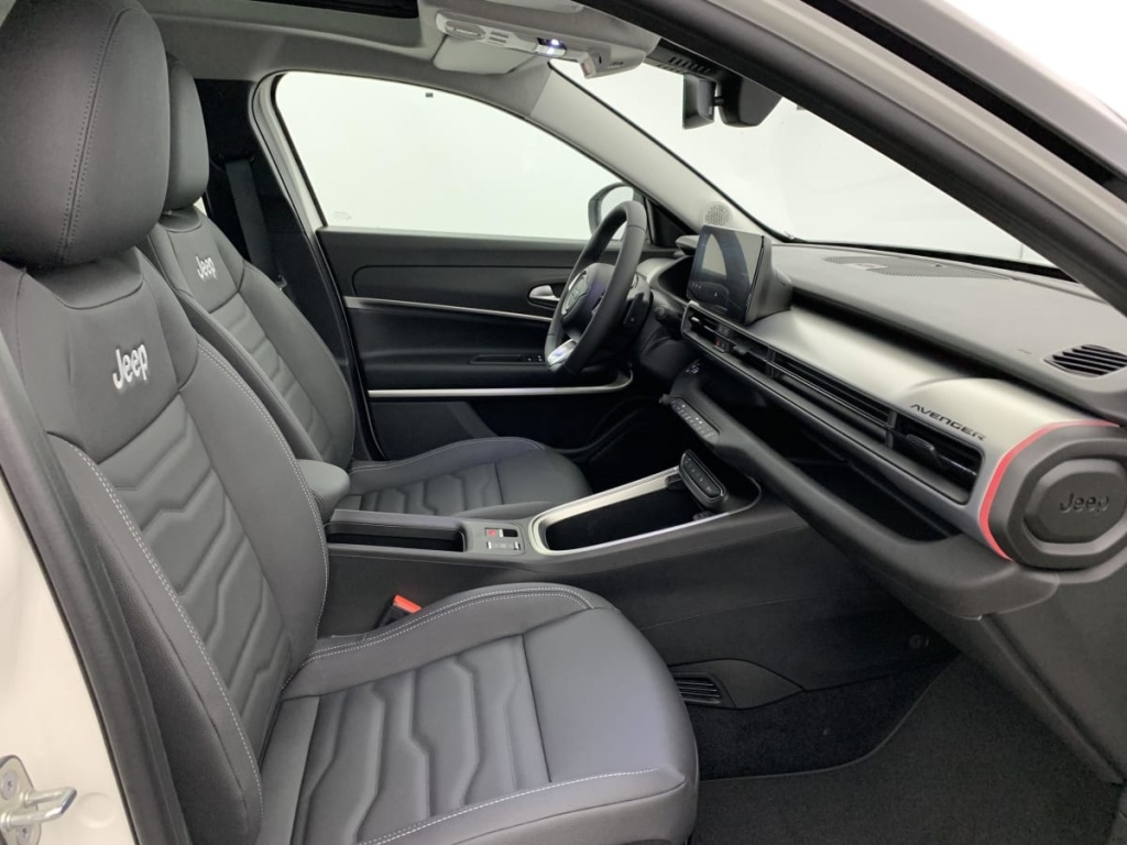 JEEP Avenger 1.2 Turbo T3 110 ch e-Hybrid BVR6 Summit - ref: 1-358794 - Photo 9