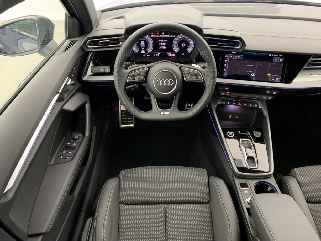 AUDI A3 Sportback 45 TFSI E HYBRIDE RECHARGEABLE 272 S TRONIC 6 S LINE - ref: 1-358887 - Photo 13