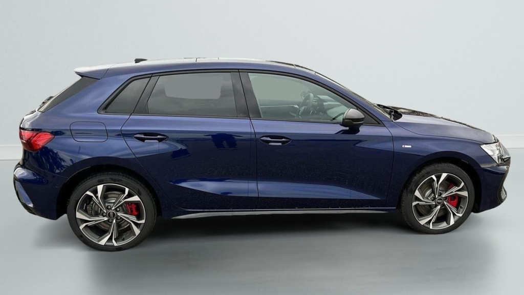 AUDI A3 Sportback 45 TFSI E HYBRIDE RECHARGEABLE 272 S TRONIC 6 S LINE - ref: 1-358904 - Photo 8