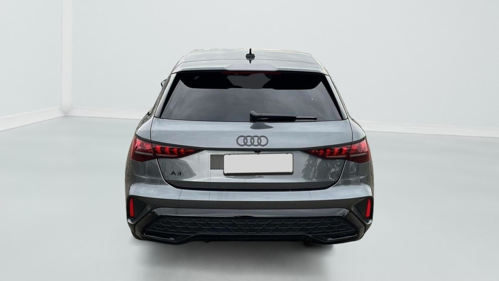 AUDI A3 Sportback 45 TFSI E HYBRIDE RECHARGEABLE 272 S TRONIC 6 S LINE - ref: 1-358910 - Photo 6