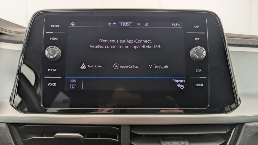 VOLKSWAGEN T-Roc 1.5 TSI EVO 150 Start Stop DSG7 Life - ref: 1-359209 - Photo 18