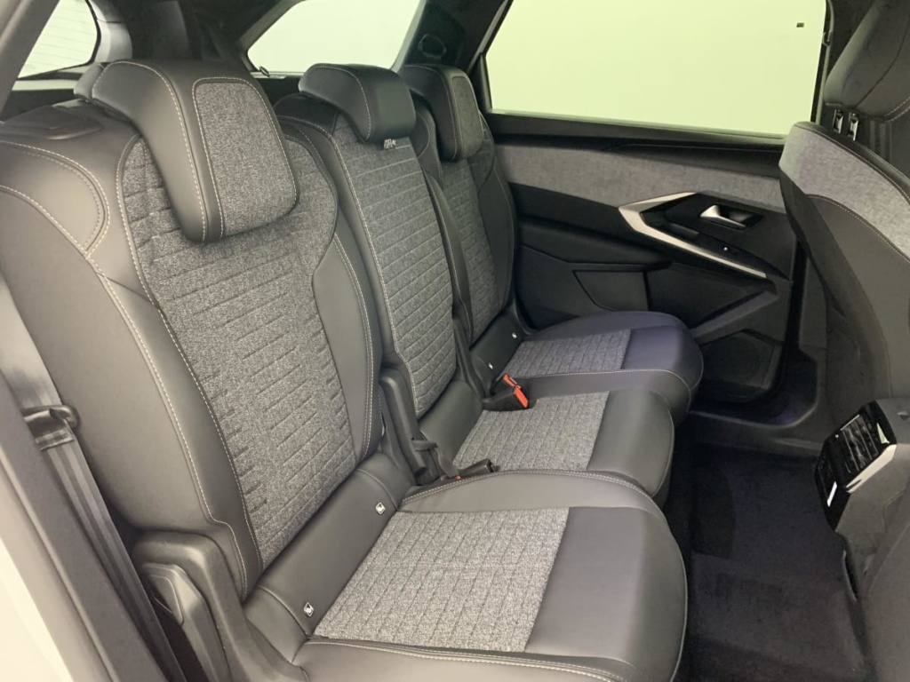 PEUGEOT 5008 Hybrid 145 e-DCS6 Allure - ref: 1-359463 - Photo 10