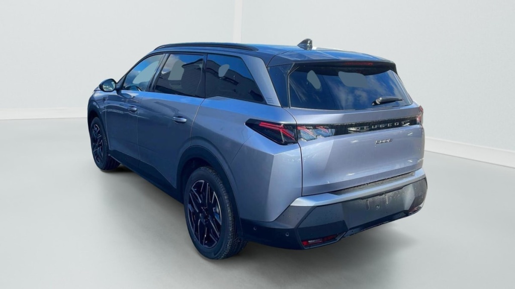 PEUGEOT 5008 Hybrid 145 e-DCS6 GT - ref: 1-359495 - Photo 5