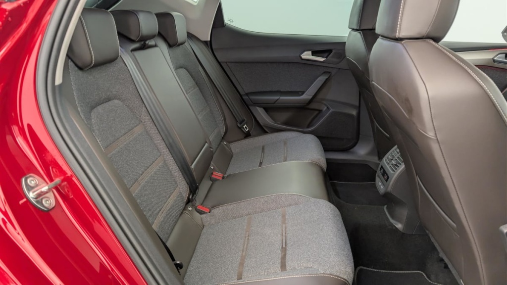 SEAT Leon E-HYBRID 204 CH DSG6 XCELLENCE - ref: 1-359662 - Photo 10