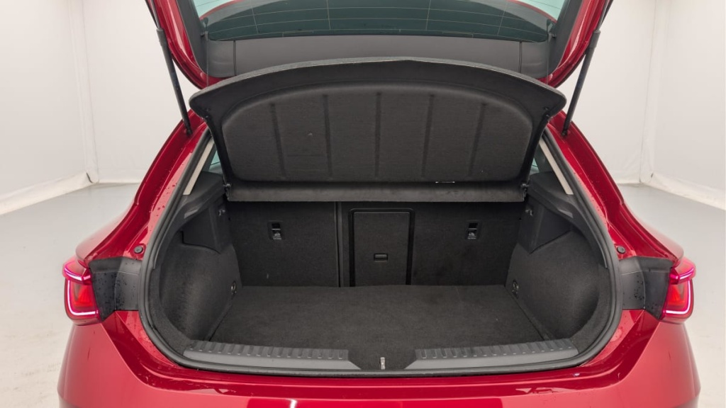 SEAT Leon E-HYBRID 204 CH DSG6 XCELLENCE - ref: 1-359662 - Photo 11