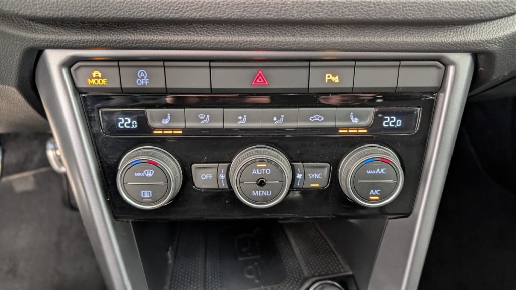 VOLKSWAGEN T-Roc 1.5 TSI 150 EVO Start Stop BVM6 Active - ref: 1-360278 - Photo 19