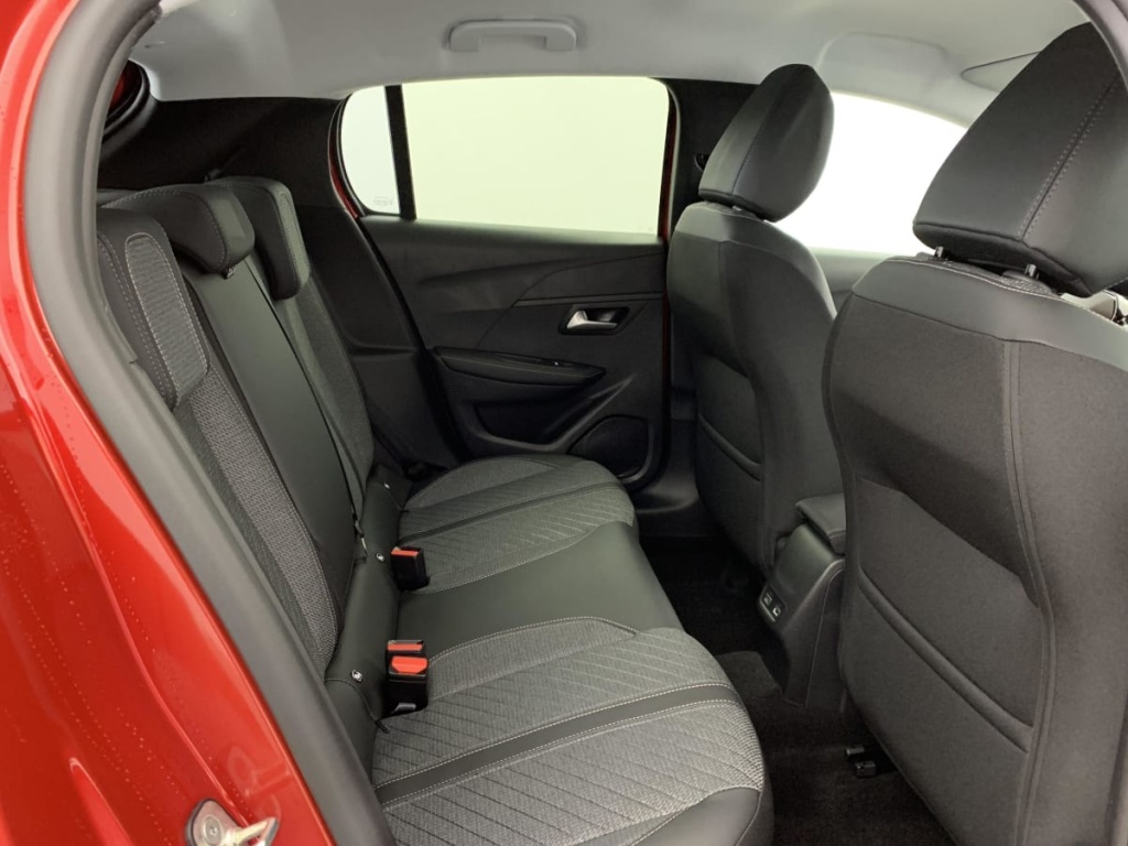 PEUGEOT 208 Hybrid 110 e-DCS6 Allure - ref: 1-360693 - Photo 10