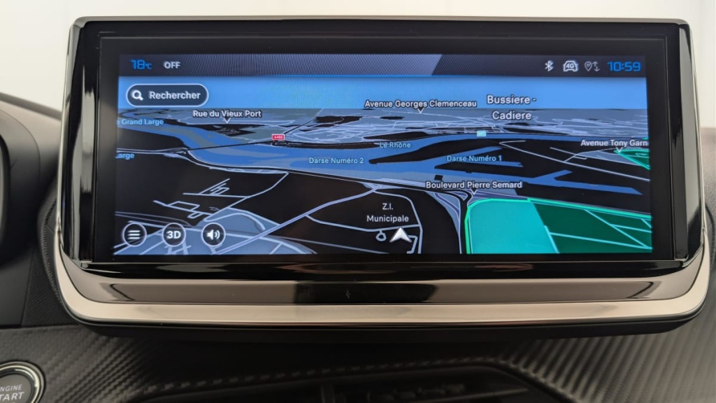 PEUGEOT 2008 Hybrid 136 e-DCS6 Allure - ref: 1-360758 - Photo 17