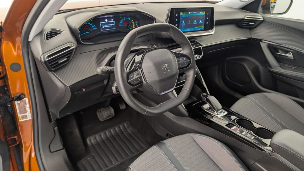 PEUGEOT 2008 136 CH ALLURE - ref: 1-360868 - Photo 15