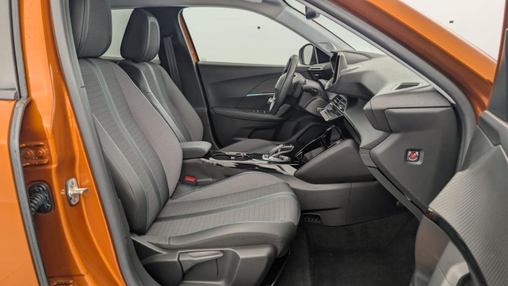 PEUGEOT 2008 136 CH ALLURE - ref: 1-360868 - Photo 9