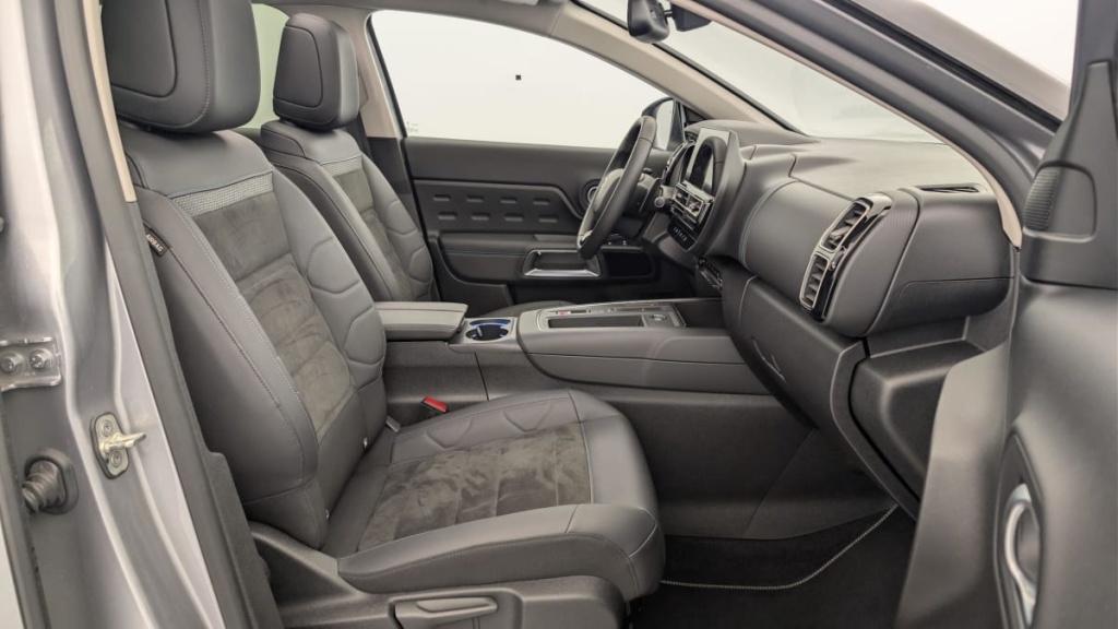 CITROEN C5 Aircross Hybride Rechargeable 225 e-EAT8 Shine - ref: 1-360881 - Photo 9