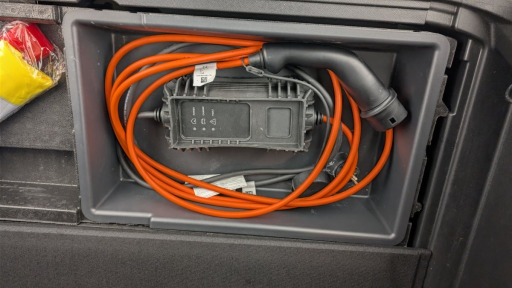 PEUGEOT 3008 Hybrid 225 e-EAT8 GT - ref: 1-361117 - Photo 20