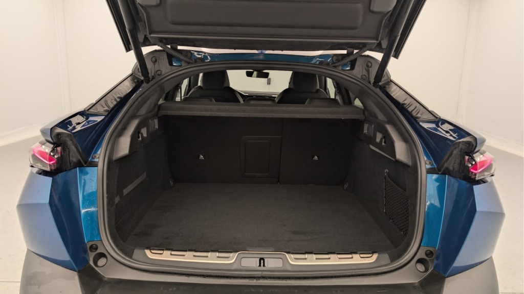 PEUGEOT 408 PHEV 180 e-EAT8 GT - ref: 1-361323 - Photo 11