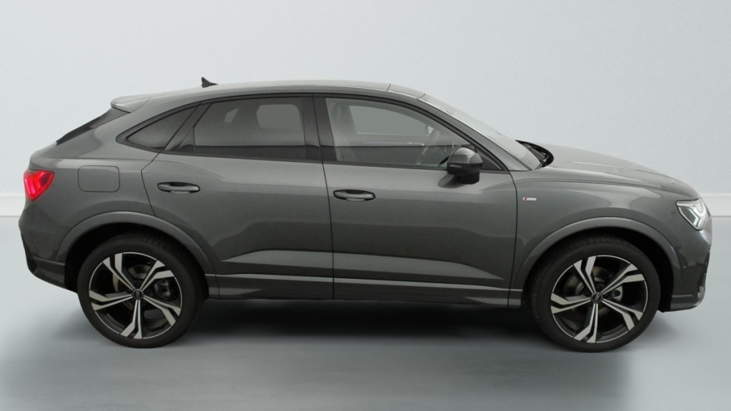 AUDI Q3 Sportback 35 TDI 150 ch S tronic 7 S line plus - ref: 1-361411 - Photo 8