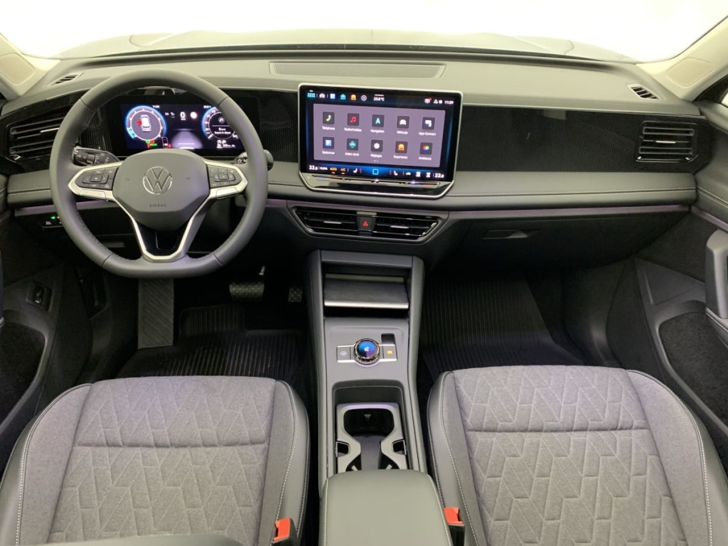 VOLKSWAGEN Tiguan 1.5 eTSI 150CV DSG7 LIFE PLUS - ref: 1-361682 - Photo 12