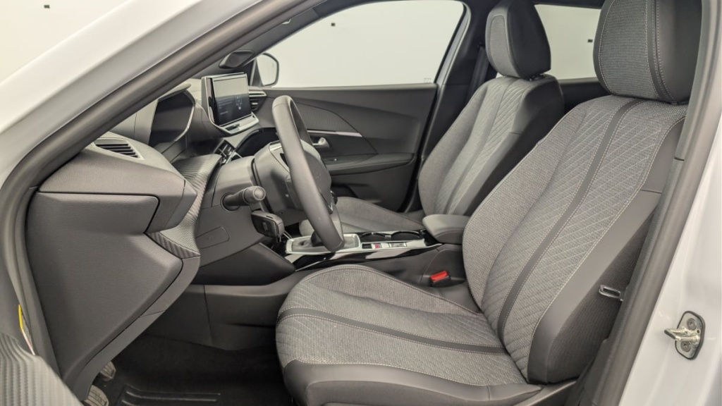 PEUGEOT 2008 100 S S BVM6 Allure - ref: 1-362177 - Photo 16