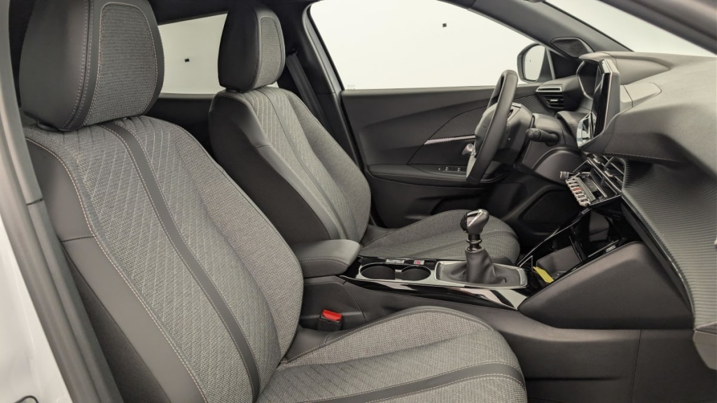 PEUGEOT 2008 100 S S BVM6 Allure - ref: 1-362177 - Photo 9