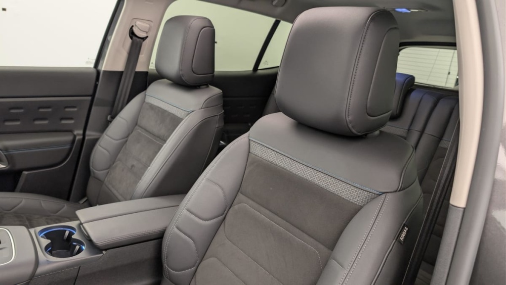 CITROEN C5 Aircross Hybride Rechargeable 225 e-EAT8 Shine - ref: 1-362235 - Photo 16