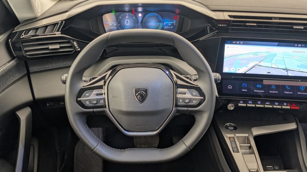 PEUGEOT 408 Hybrid 136 e-DCS6 Allure - ref: 1-362246 - Photo 14