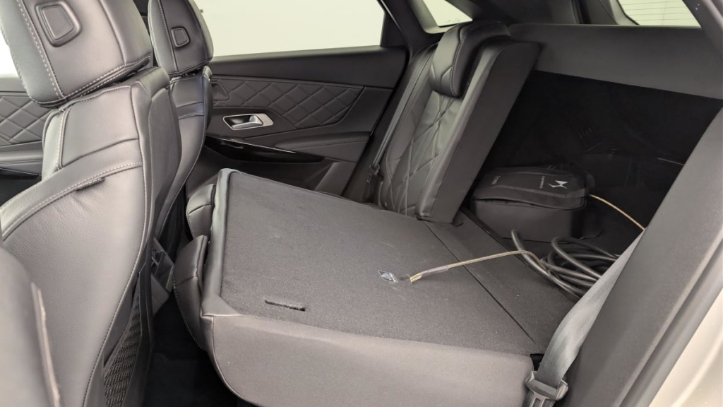 DS DS7 Hybride Rechargeable E-Tense 300 EAT8 4x4 Rivoli - ref: 1-362975 - Photo 12