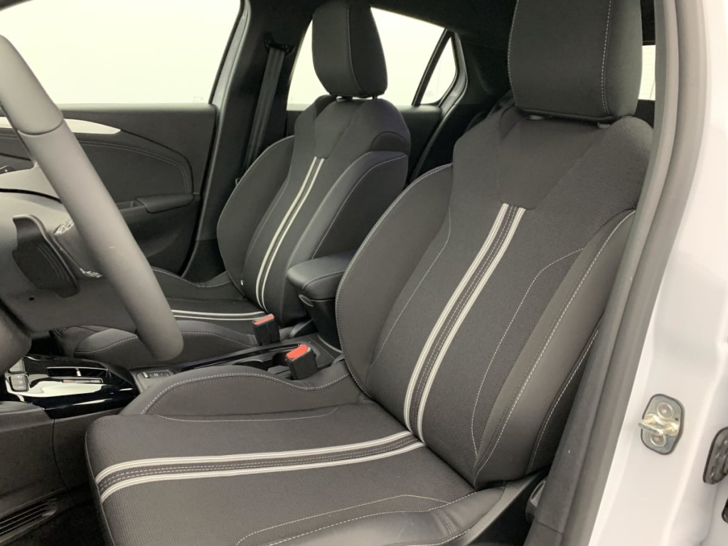 OPEL Corsa 1.2 Turbo Hybrid 110 ch e-DCT6 GS - ref: 1-363150 - Photo 20