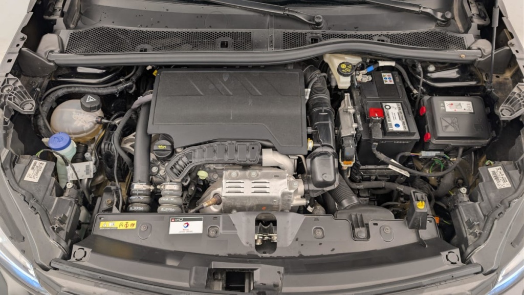 PEUGEOT 2008 PureTech 130 S S BVM6 Allure Pack - ref: 1-363758 - Photo 20