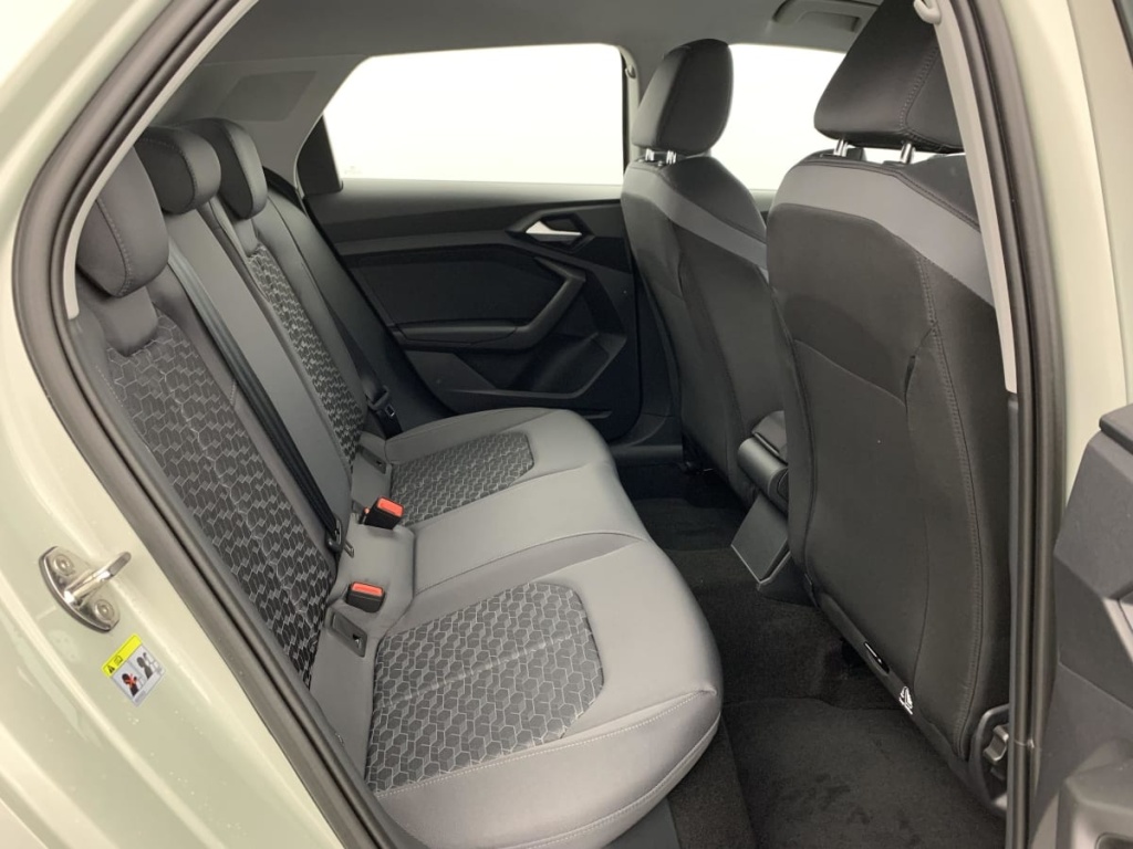 AUDI A1 Sportback 30 TFSI 116 ch S tronic 7 Design - ref: 1-364482 - Photo 10