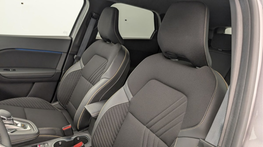 RENAULT Symbioz E-Tech full hybrid 145 Iconic - ref: 1-364505 - Photo 16