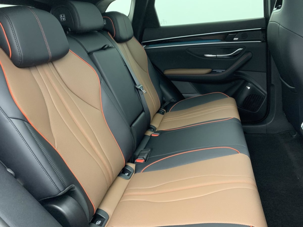 BYD Seal U 1.5l DM-i 218 ch PHEV Boost - ref: 1-364646 - Photo 11