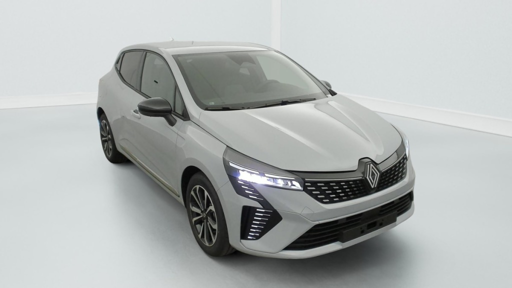 RENAULT Clio TCE 90 CH GSR2 TECHNO - ref: 1-364739 - Photo 1