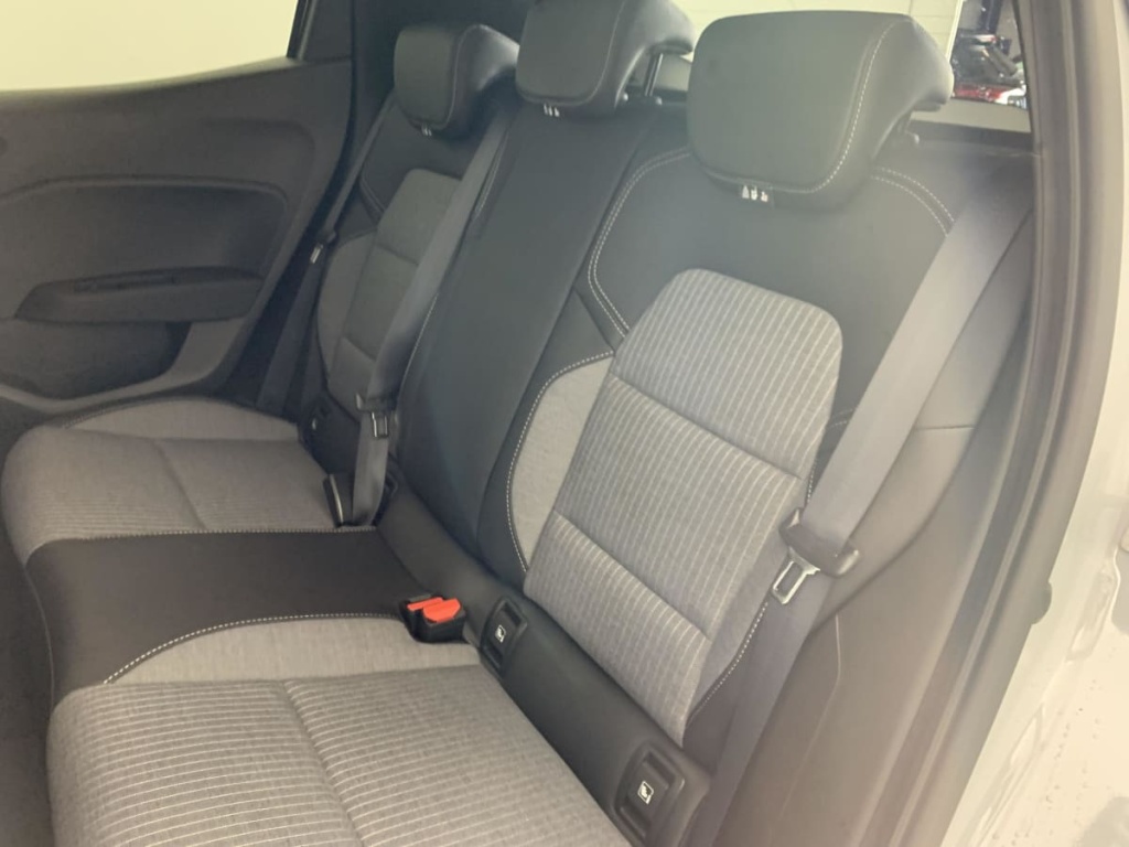 RENAULT Clio TCE 90 CH GSR2 TECHNO - ref: 1-364739 - Photo 20