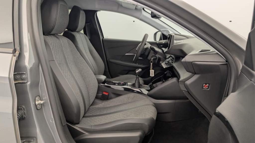 PEUGEOT 208 100 S S BVM6 Allure - ref: 1-365048 - Photo 9