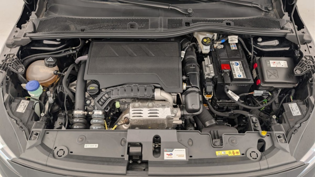 PEUGEOT 208 100 S S BVM6 Allure - ref: 1-365050 - Photo 19