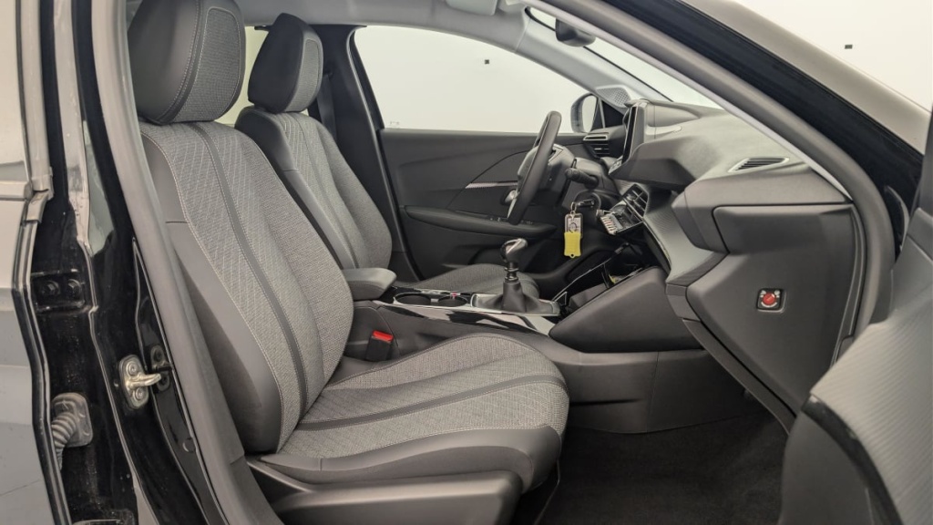 PEUGEOT 208 100 S S BVM6 Allure - ref: 1-365050 - Photo 9