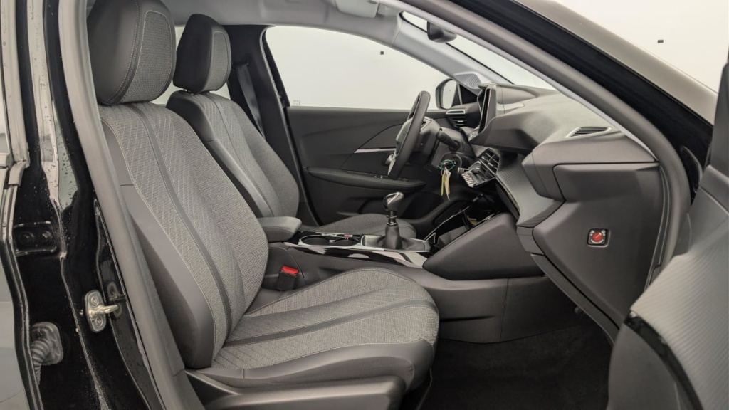 PEUGEOT 208 PureTech 100 S S BVM6 Allure - ref: 1-365061 - Photo 9