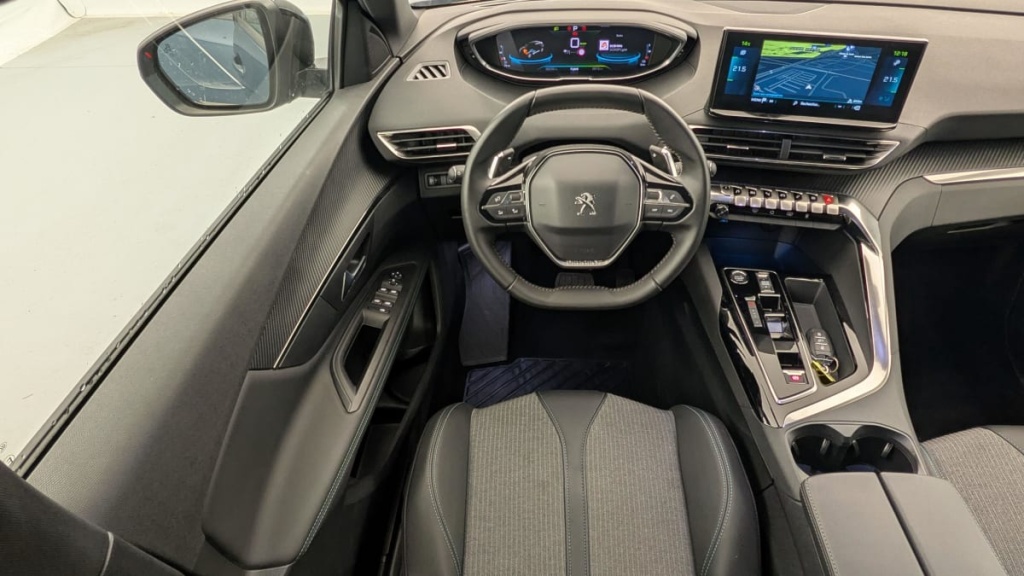 PEUGEOT 3008 Hybrid 180 e-EAT8 Allure Pack - ref: 1-365081 - Photo 13