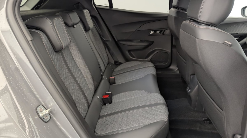 PEUGEOT 2008 100 S S BVM6 Allure - ref: 1-365099 - Photo 10