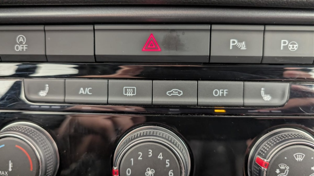 VOLKSWAGEN T-Roc Cabriolet 1.5 TSI EVO 150 Start Stop DSG7 Style - ref: 1-365148 - Photo 19