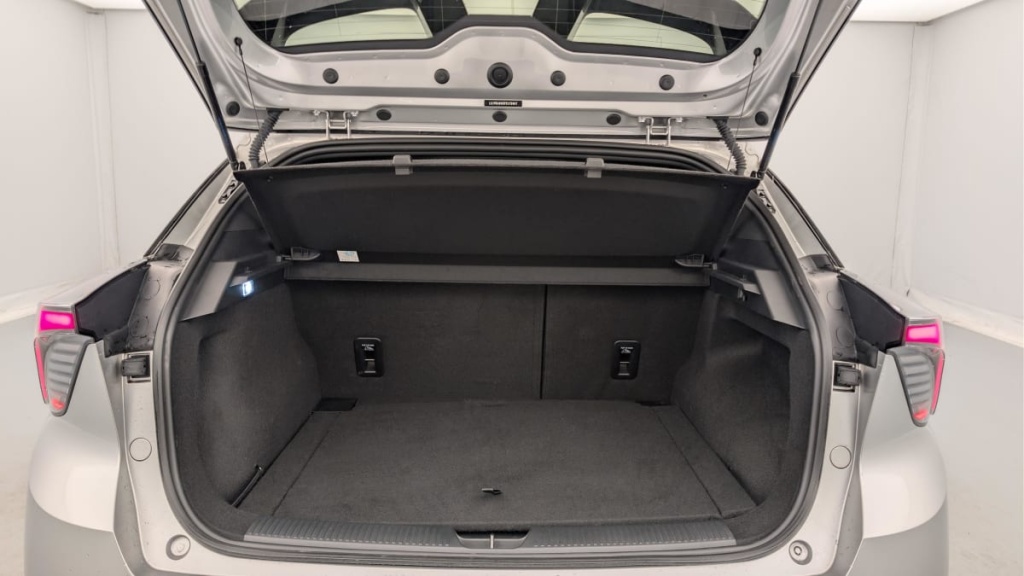 MG MG4 64KWH 204CH LUXURY - ref: 1-365157 - Photo 11